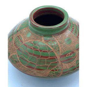 Mexican Pottery Hand Painted Pot Vase with Turtle Etched Design